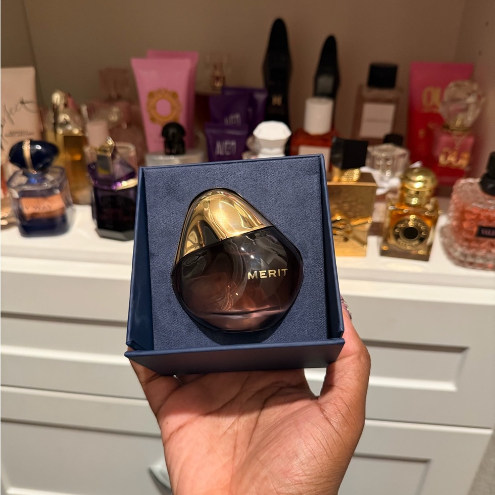 Merit Fragrance Bottle in Brown and Gold